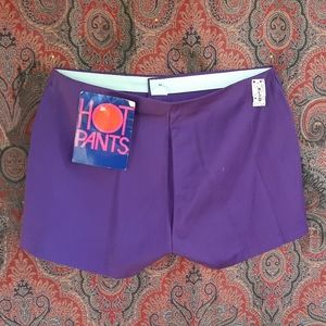 Vintage 1970s DS purple hot pants shorts hip hug